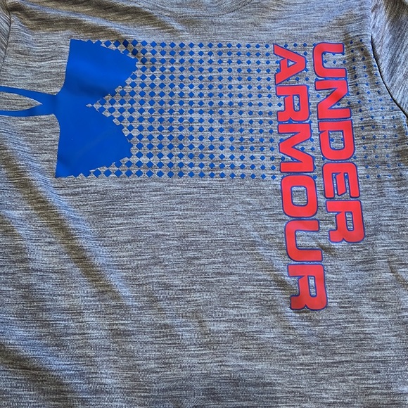 3 Under Armour T-Shirt Youth XL Grey, Red - Picture 3 of 9